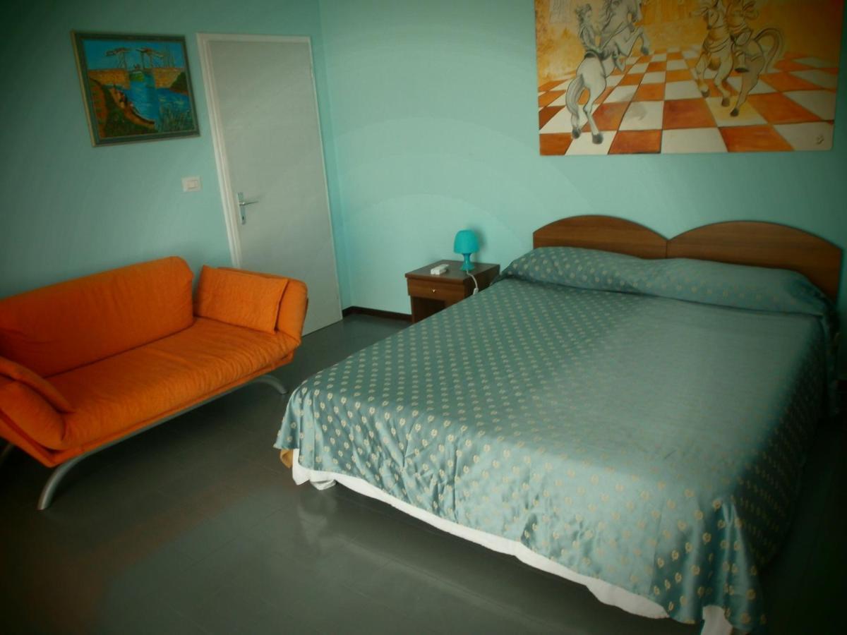 Il Leprotto - Room & Breakfast Altedo Εξωτερικό φωτογραφία